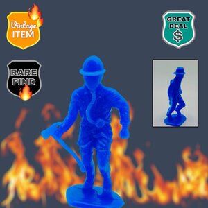 Vintage Blue Plastic Fireman With Axe Action Figure Toy Firemen. RARE!
